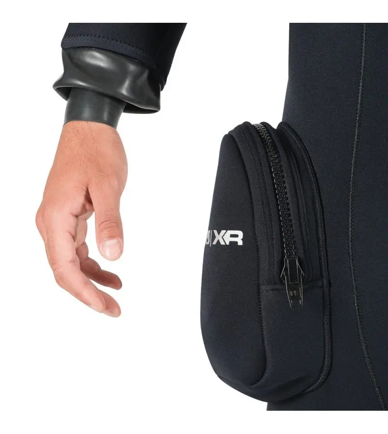 combinaison-etanche-mares-xr3 (2).webp